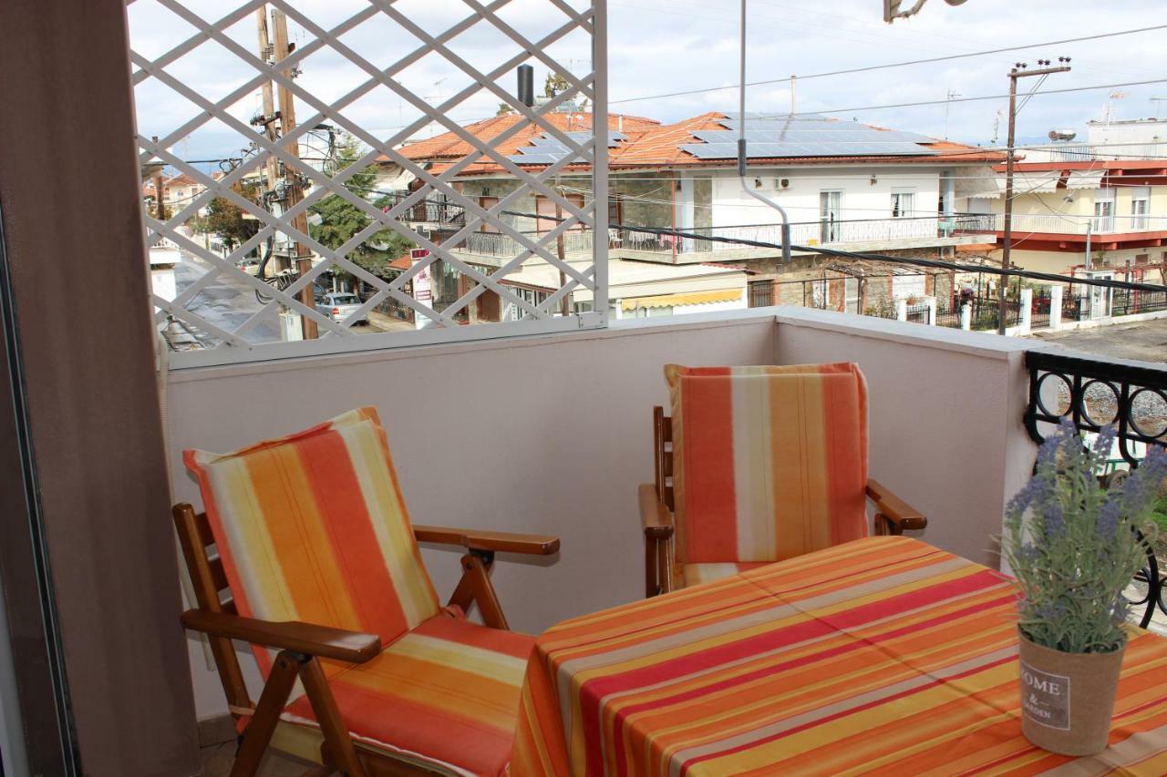 Souzana Rooms 1 เนอาปลายา ภายนอก รูปภาพ